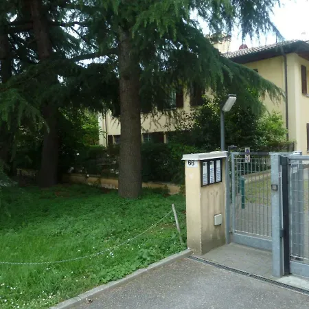 Il Giardinetto - Smart Working - Airport - Private Parking - Private Garden - Ducati - Philip Morris *