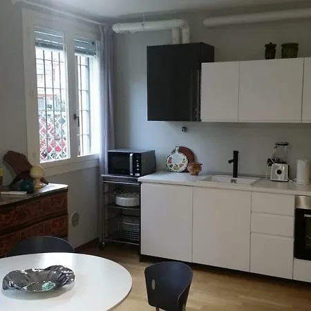 Il Giardinetto - Smart Working - Airport - Private Parking - Private Garden - Ducati - Philip Morris *