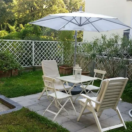 Il Giardinetto - Smart Working - Airport - Private Parking - Private Garden - Ducati - Philip Morris 公寓