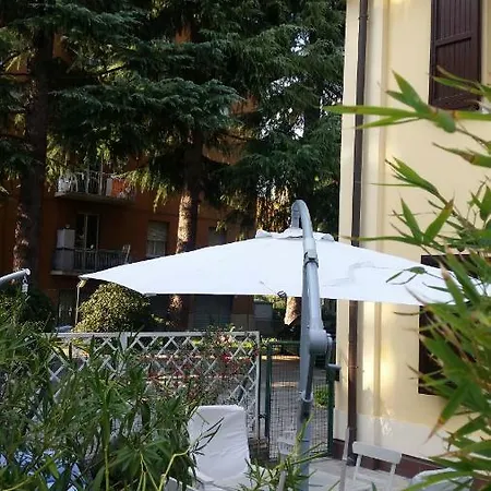 Il Giardinetto - Smart Working - Airport - Private Parking - Private Garden - Ducati - Philip Morris * 博洛尼亚