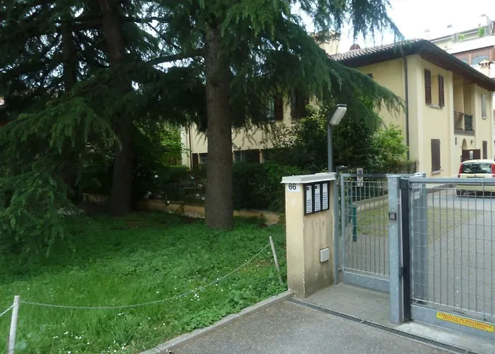 Il Giardinetto - Smart Working - Airport - Private Parking - Private Garden - Ducati - Philip Morris *