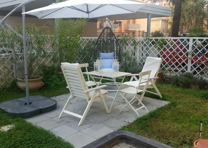 Il Giardinetto - Smart Working - Airport - Private Parking - Private Garden - Ducati - Philip Morris Appartement