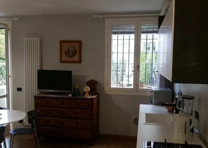 Il Giardinetto - Smart Working - Airport - Private Parking - Private Garden - Ducati - Philip Morris *